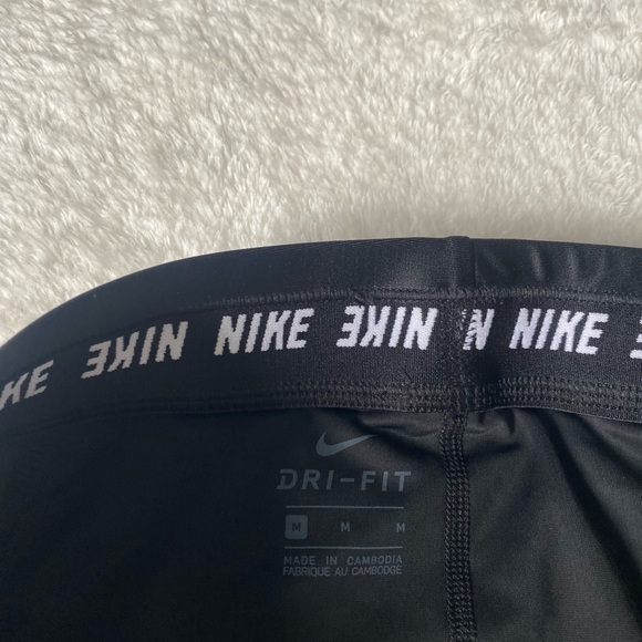 Nike Dry Fit Leggings - Picture 10 of 11